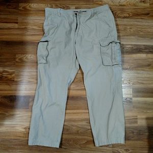 Guide Series khaki cargo pants, 42x32